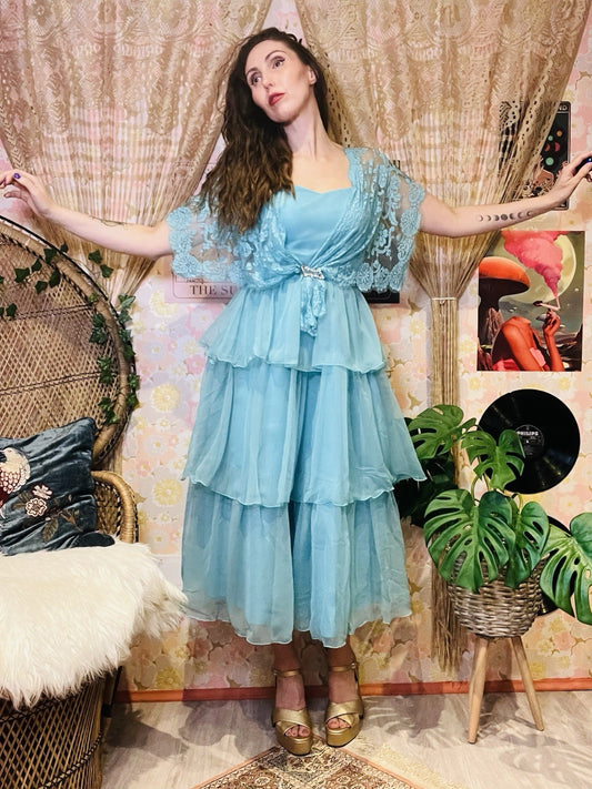 Vintage 1980s Prom Dress Layered Floaty Cocktail Gown With Lace Cape Sleeves 10
