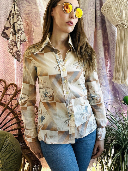 Vintage Blouse Bold Retro Print Collared Shirt Casual Or Formal Office Workwear