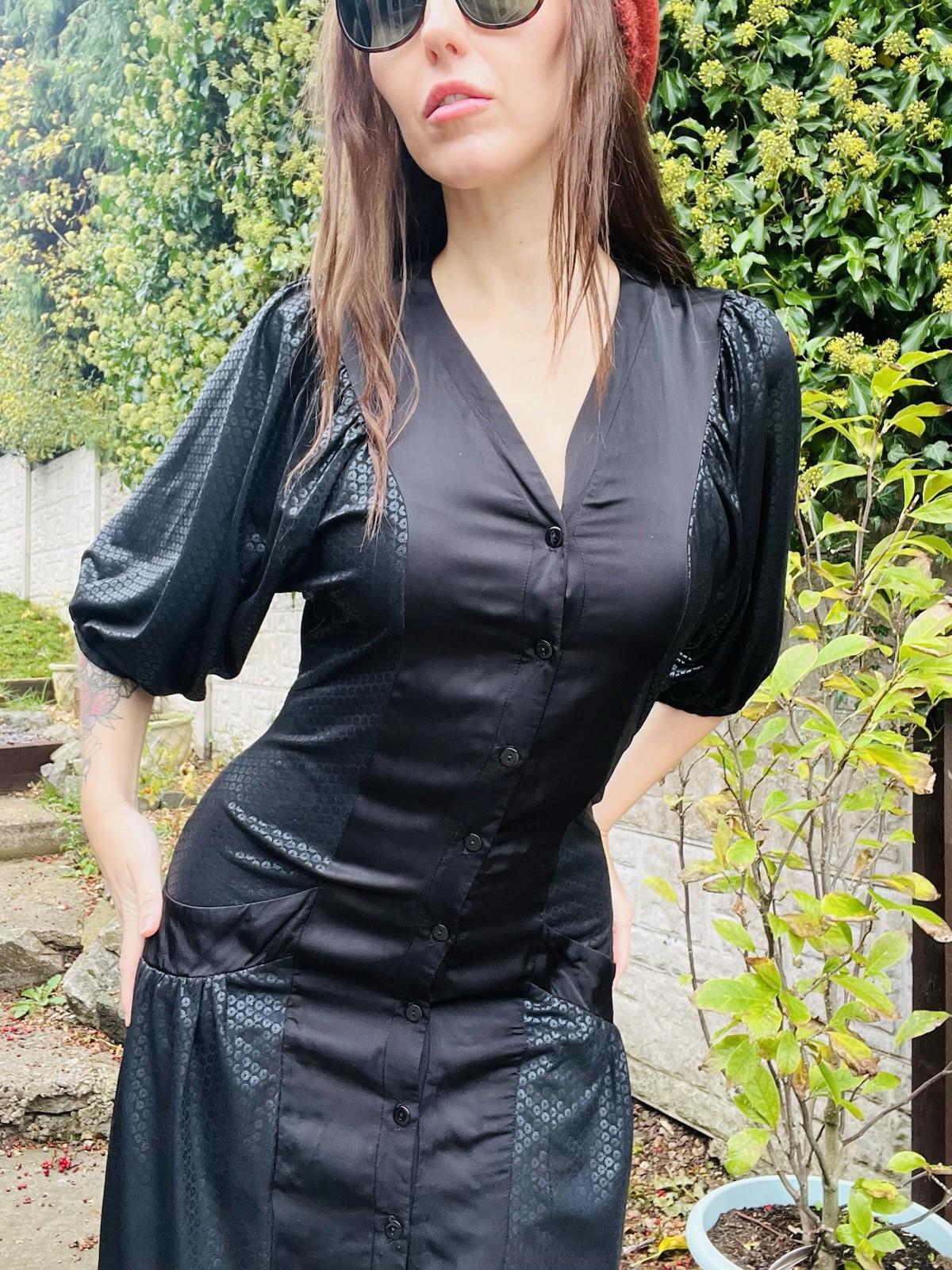Vintage 1980s Party Dress Black Size 8 to 10 Dropped Waist Puff Sleeves
