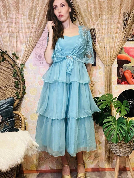 Vintage 1980s Prom Dress Layered Floaty Cocktail Gown With Lace Cape Sleeves 10