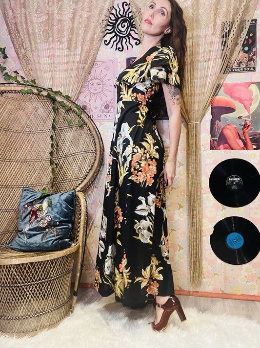 Vintage 1970s Maxi Dress Lond Summer Floral Dress With Short Flared Sleeved 12