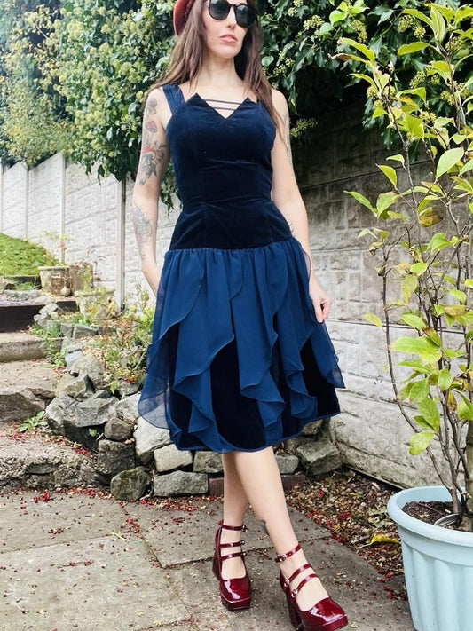 Vintage 1980s Party Dress Blue Size 10 Whimsigoth Fairycore Velvet Layered Dress