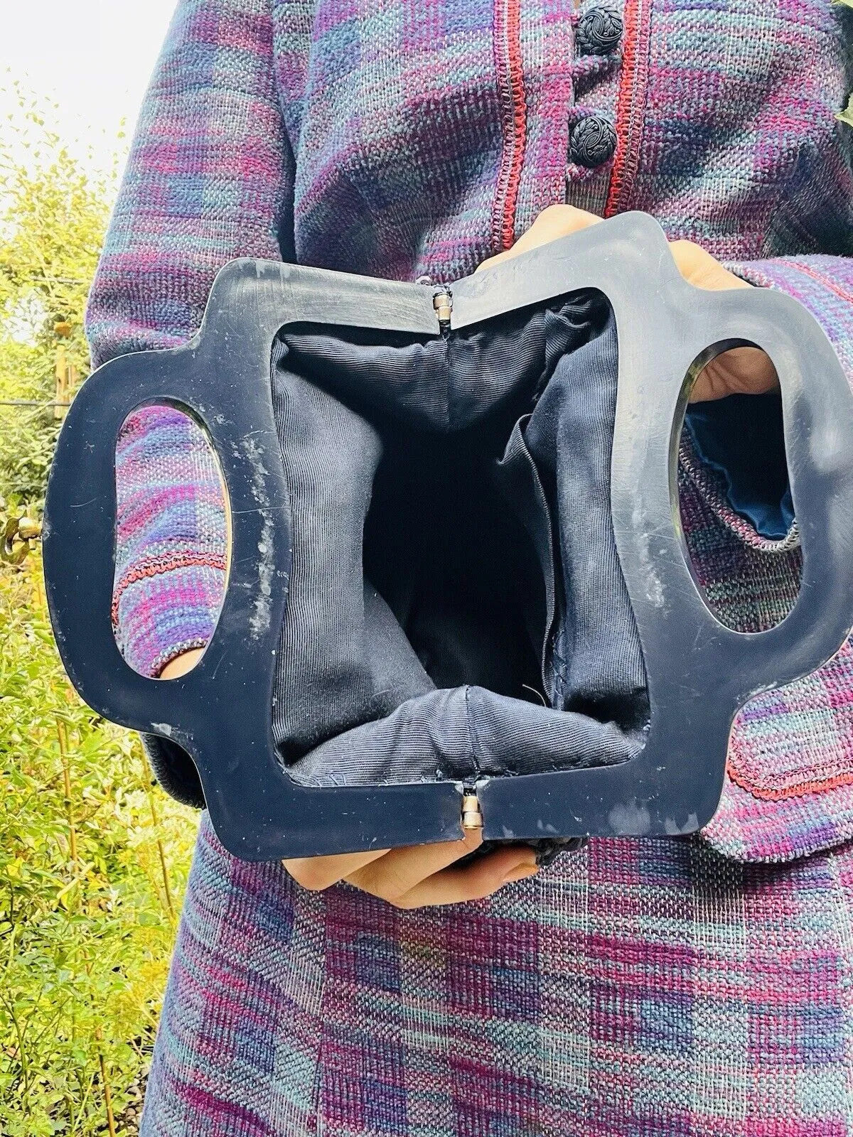 Vintage 50s Hand Bag 1950s Beaded Rafia Handbag Plastic Handles And Gold Clasp