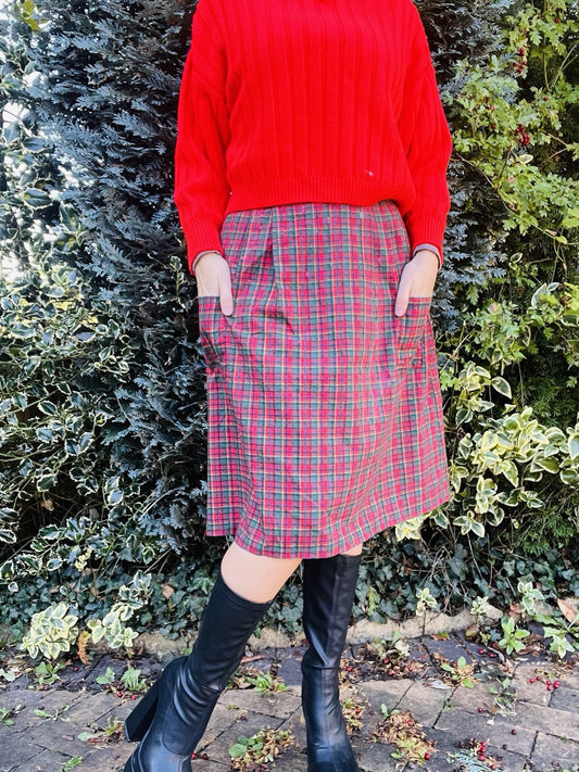 Vintage 1970s Tartan Skirt, Plaid Scottish Style Midi Skirt With Pockets Size 12