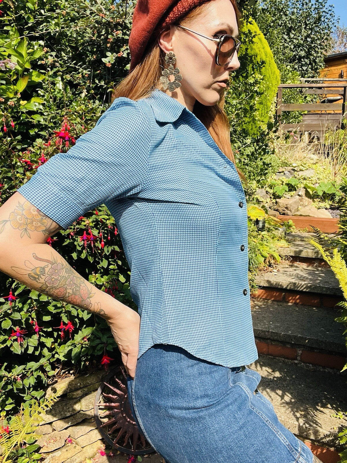 Vintage 1980s Summer Shirt Short Sleeve Dogtooth Houndstooth Blouse Blue Size 10