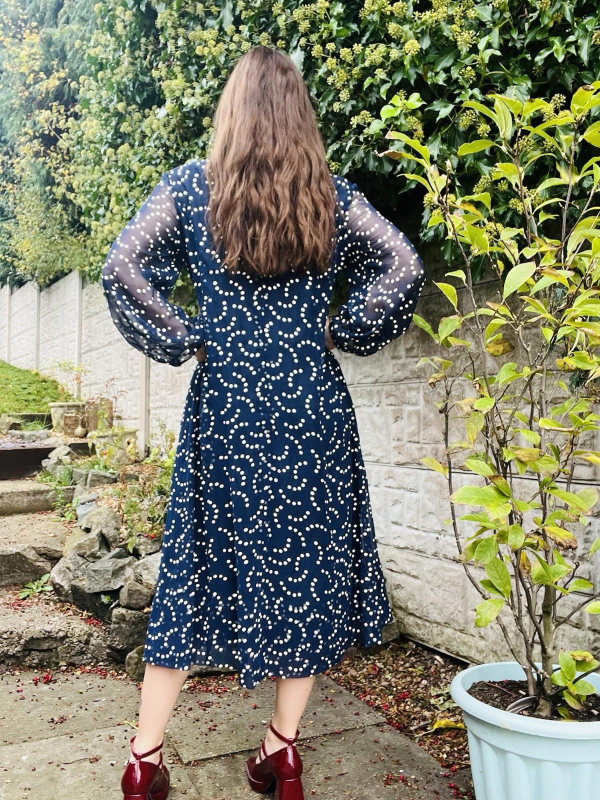 Vintage 1980s Polkadot Dress Blue Size 18 Retro 1980s Dress Sheer long Sleeves