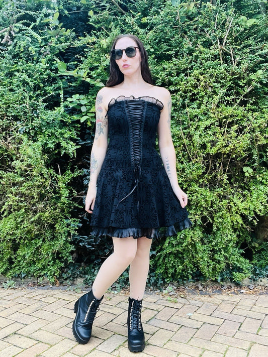 Vintage Y2K Corset Dress, Strapless Fitted Bodice Short Frilly Skirt Black 8