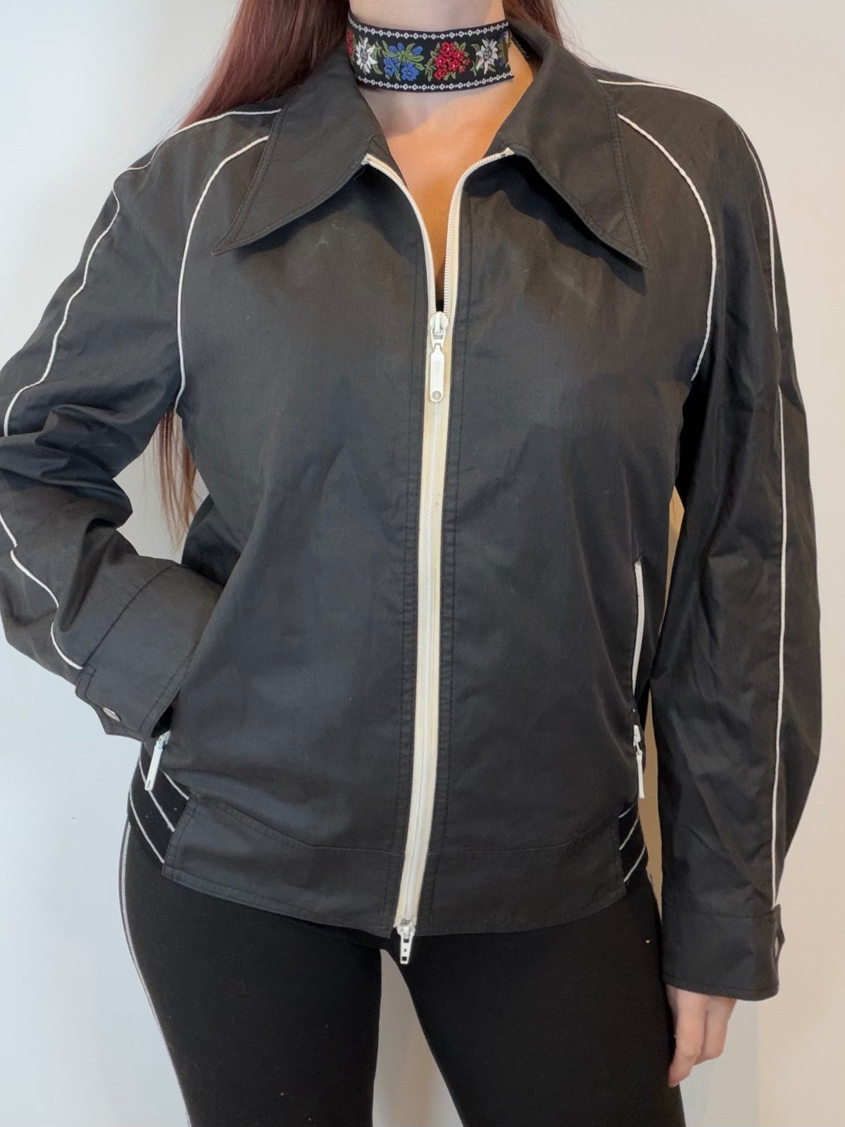 Vintage 1970s Jacket Black Lightweight Dagger Collar Coat with Piping Size M