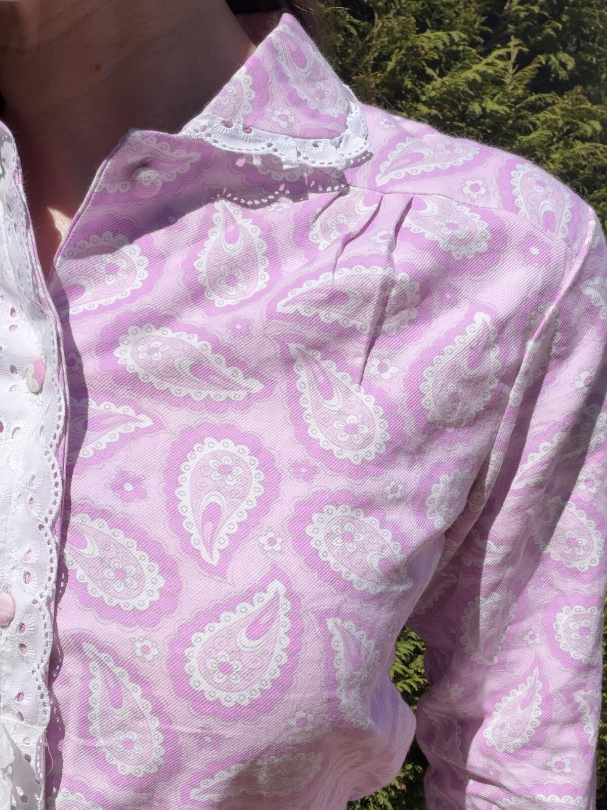 Vintage 1960s Paisley Shirt Lilac Hippie Retro Cotton Blouse White Lace Trim 10