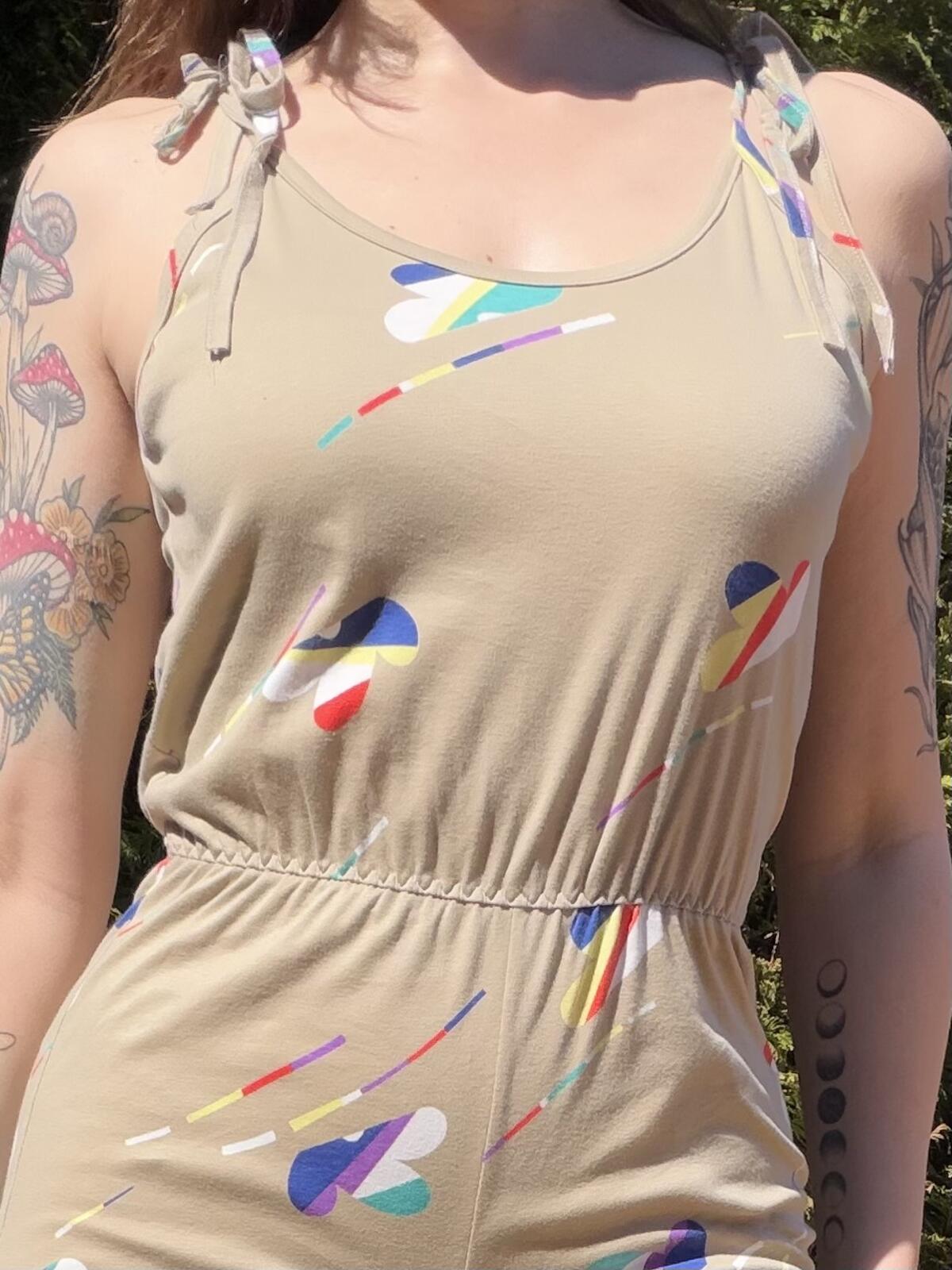 Vintage 1980s Playsuit Beige Sleeveless Abstract Cotton Jumpsuit Size 10 to 12