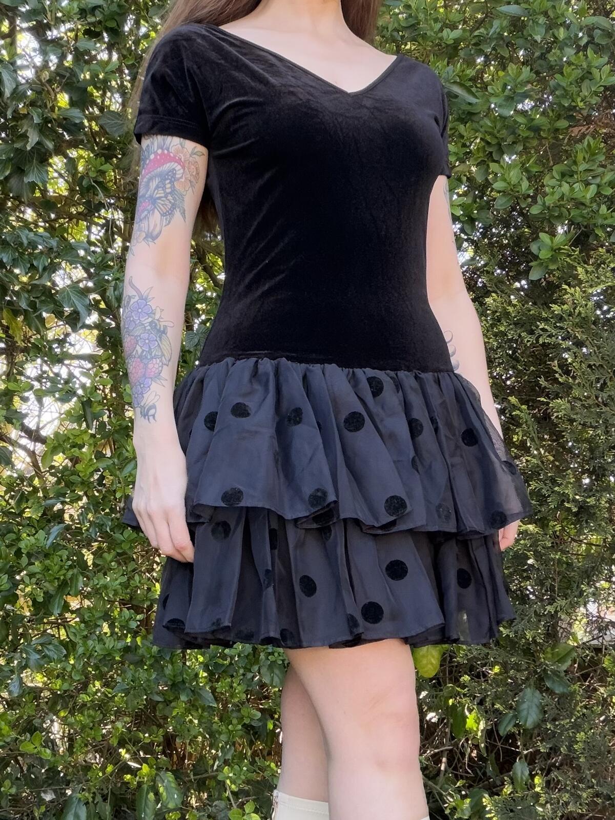 Vintage 1980s Party Dress Black Velvet and Polka Dot Ruffle Mini Dress Size 12