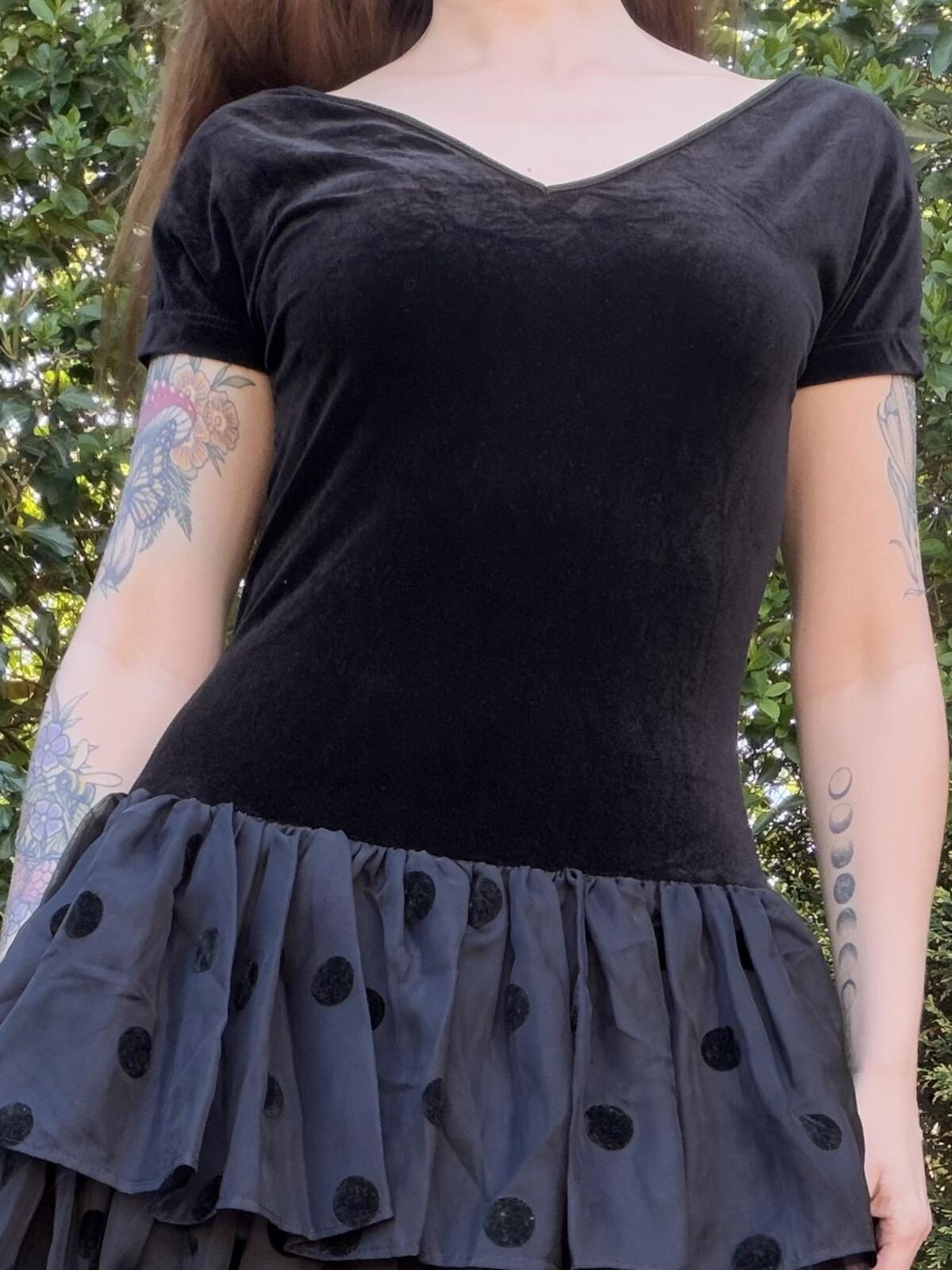 Vintage 1980s Party Dress Black Velvet and Polka Dot Ruffle Mini Dress Size 12
