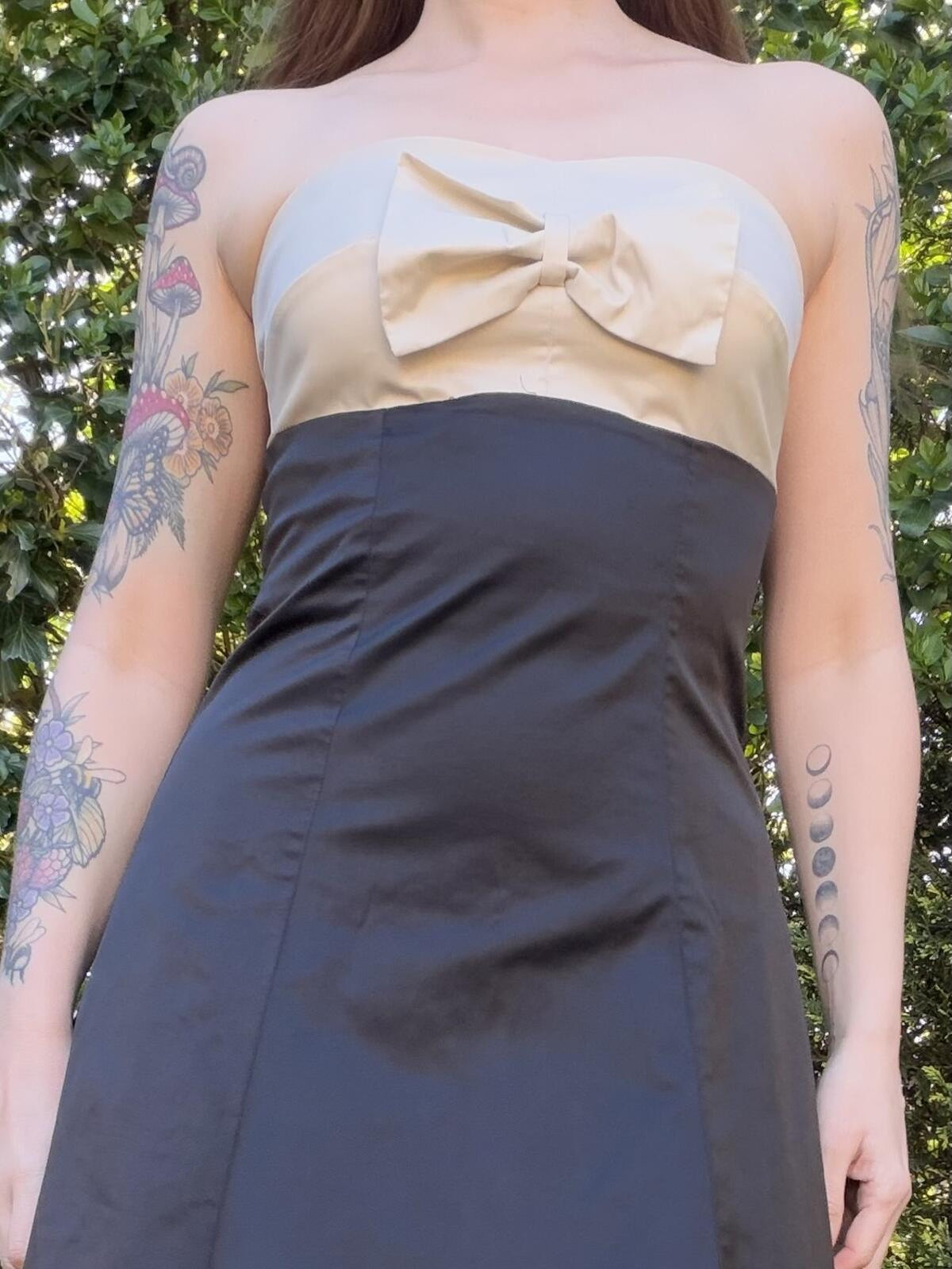 Vintage Y2K Party Dress Strapless Black and Beige Dress with Bow Detail Size 10