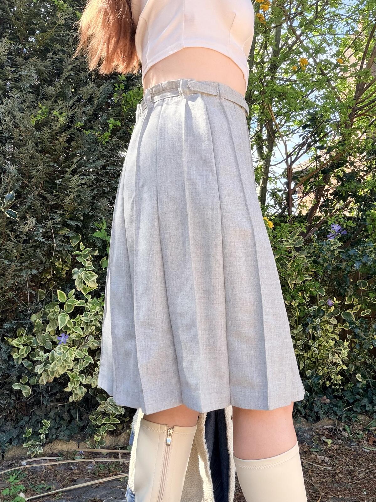Vintage 1970s Pleated Button Front Midi Skirt with Belt Grey Size 10 to 14