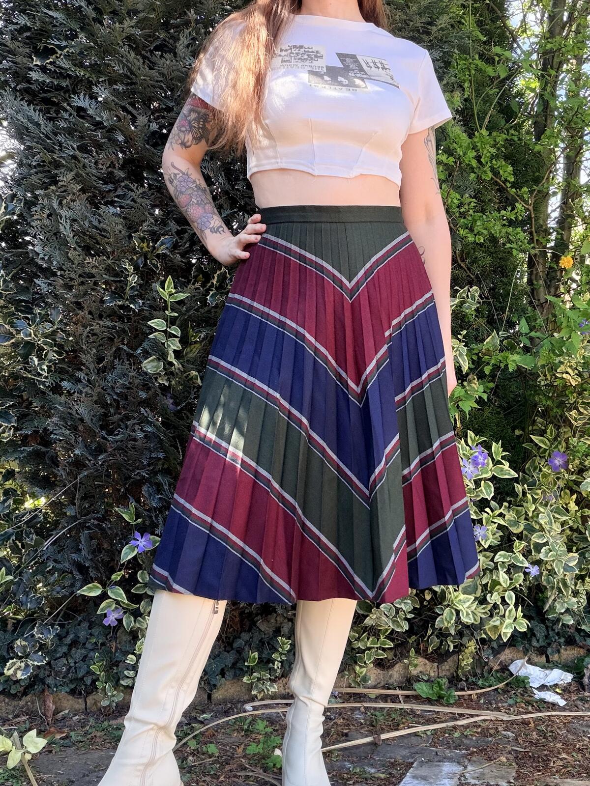 Vintage 1980s Retro Skirt High Waist Pleated Midi Skirt Wool with Stripes 12