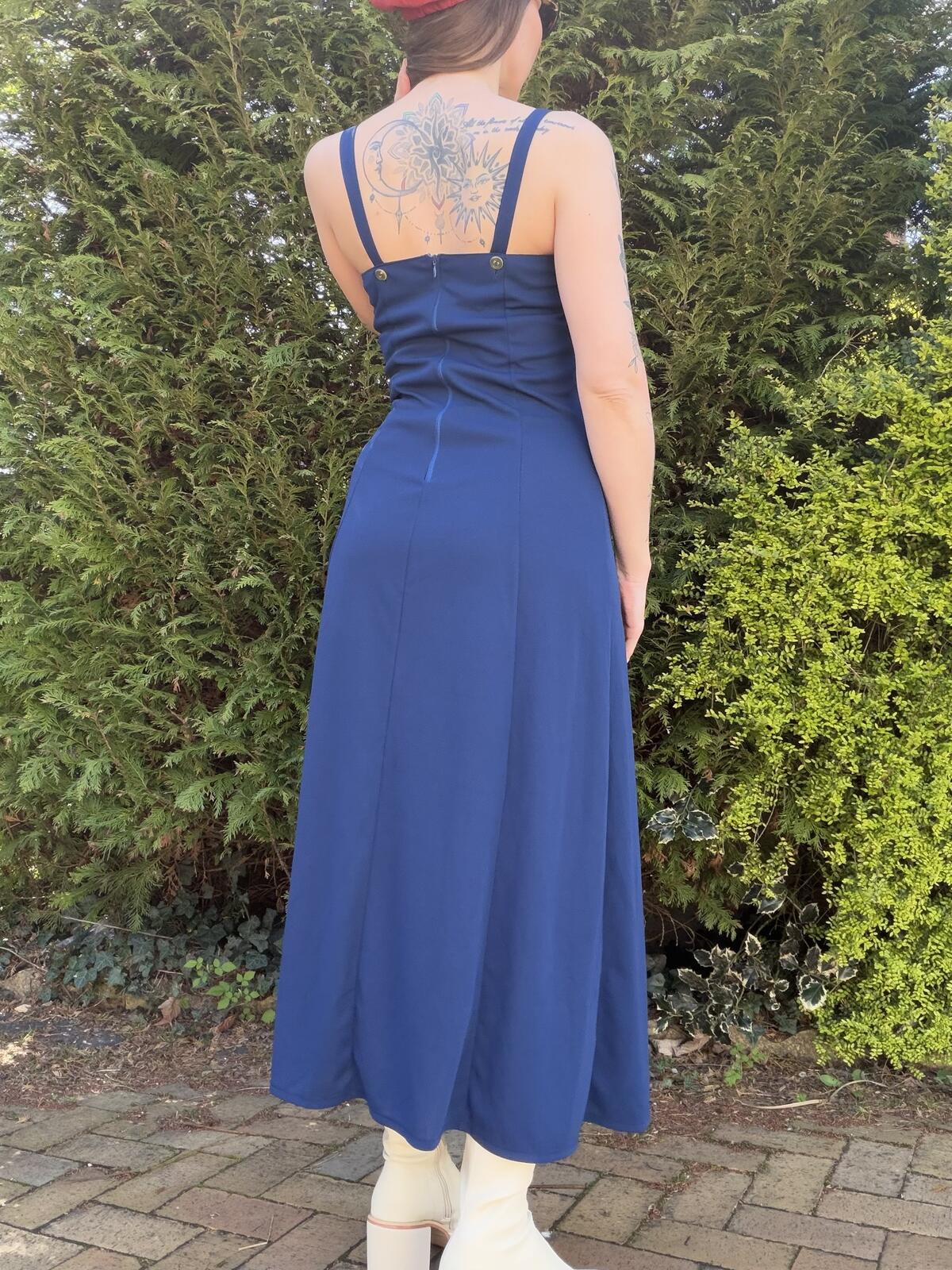 Vintage Blue summer Dress Sleeveless Midi Dress with Square Neckline Size 10