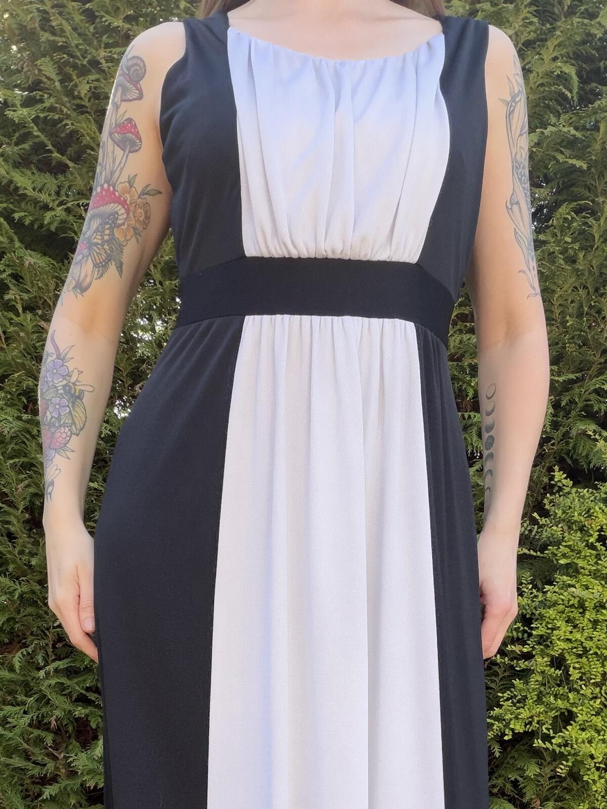Vintage 1980s Cocktail Dress Size 12 Black and White Long Maxi Dress