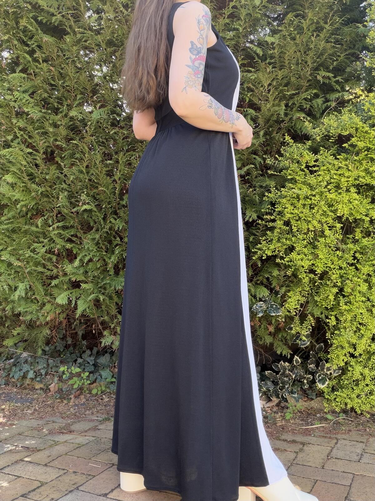Vintage 1980s Cocktail Dress Size 12 Black and White Long Maxi Dress