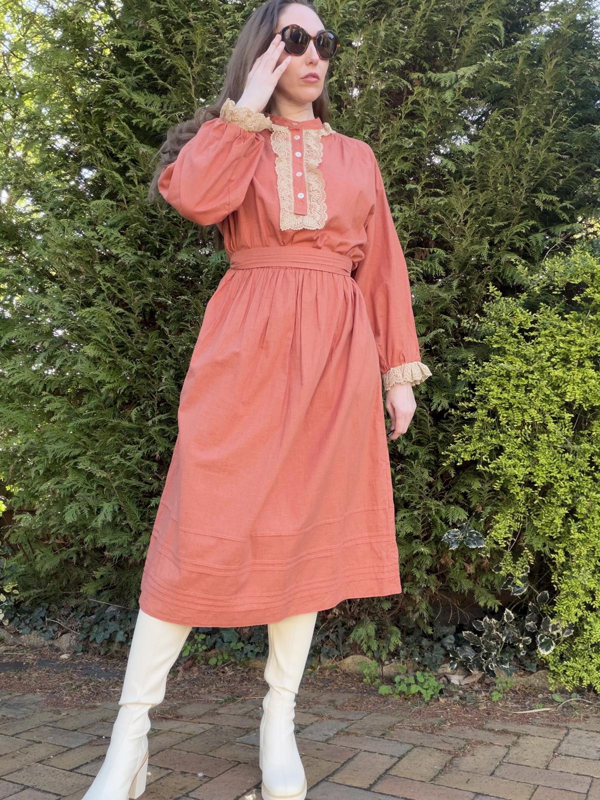 Vintage 1980s Shirt Dress Long Sleeve Midi Dress with Lace Trim Size 16 to 18