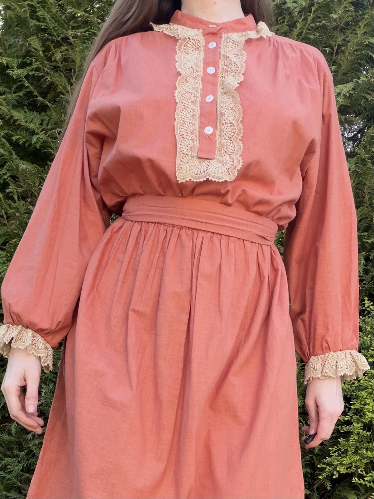Vintage 1980s Shirt Dress Long Sleeve Midi Dress with Lace Trim Size 16 to 18