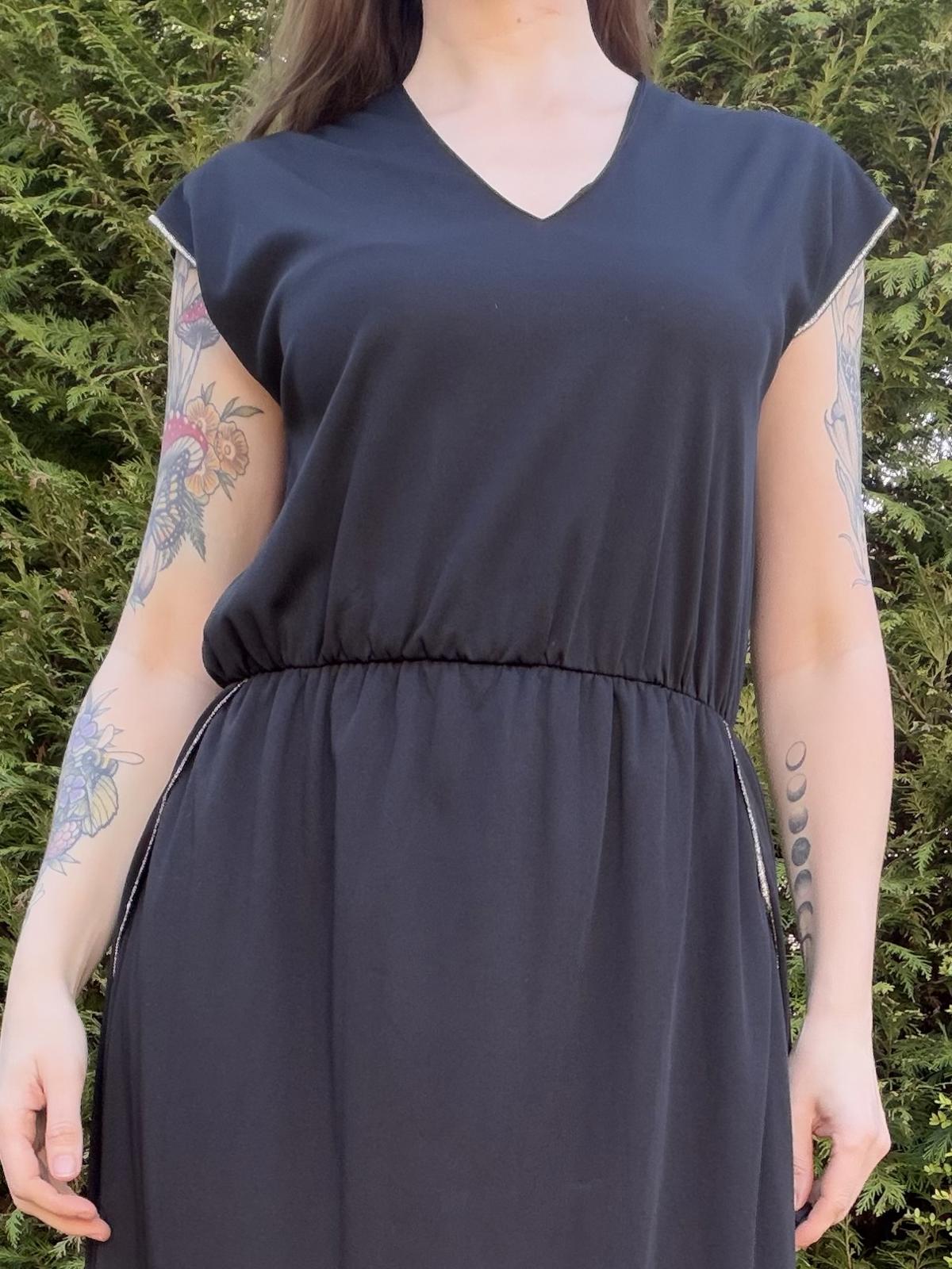 Vintage 1970s Black Maxi Dress  by Nefer with V-Neck and Layers size 14
