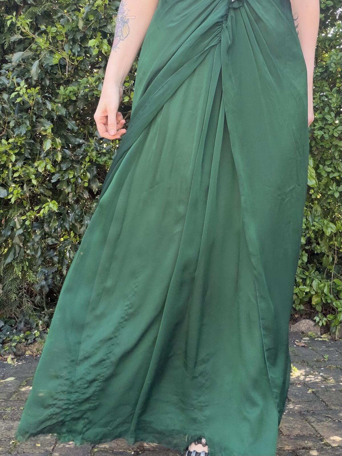 Fairycore Green Prom Dress Evening Gown with Floral Detail Size 14 by Aladen