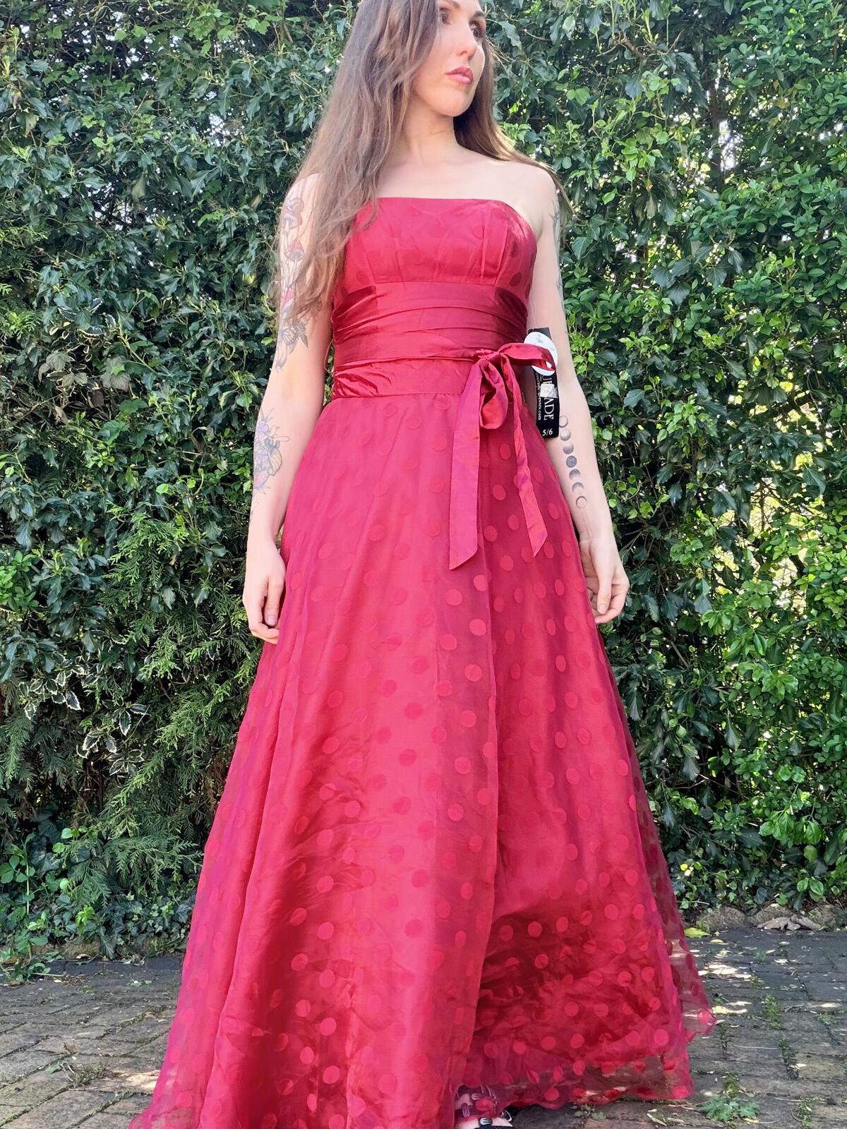 Red Strapless Prom Dress Polka Dot Evening Gown Tie Waist Size 8 By Masquerade