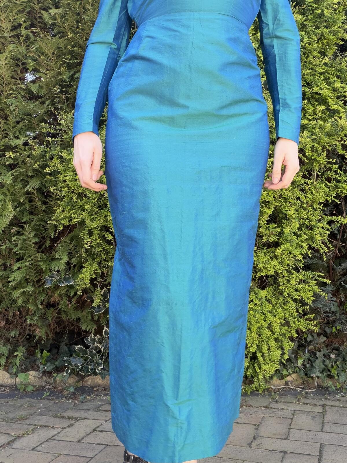Vintage 1980s Cocktail Dress Long Sleeve Teal Blue with Button Back Size 10