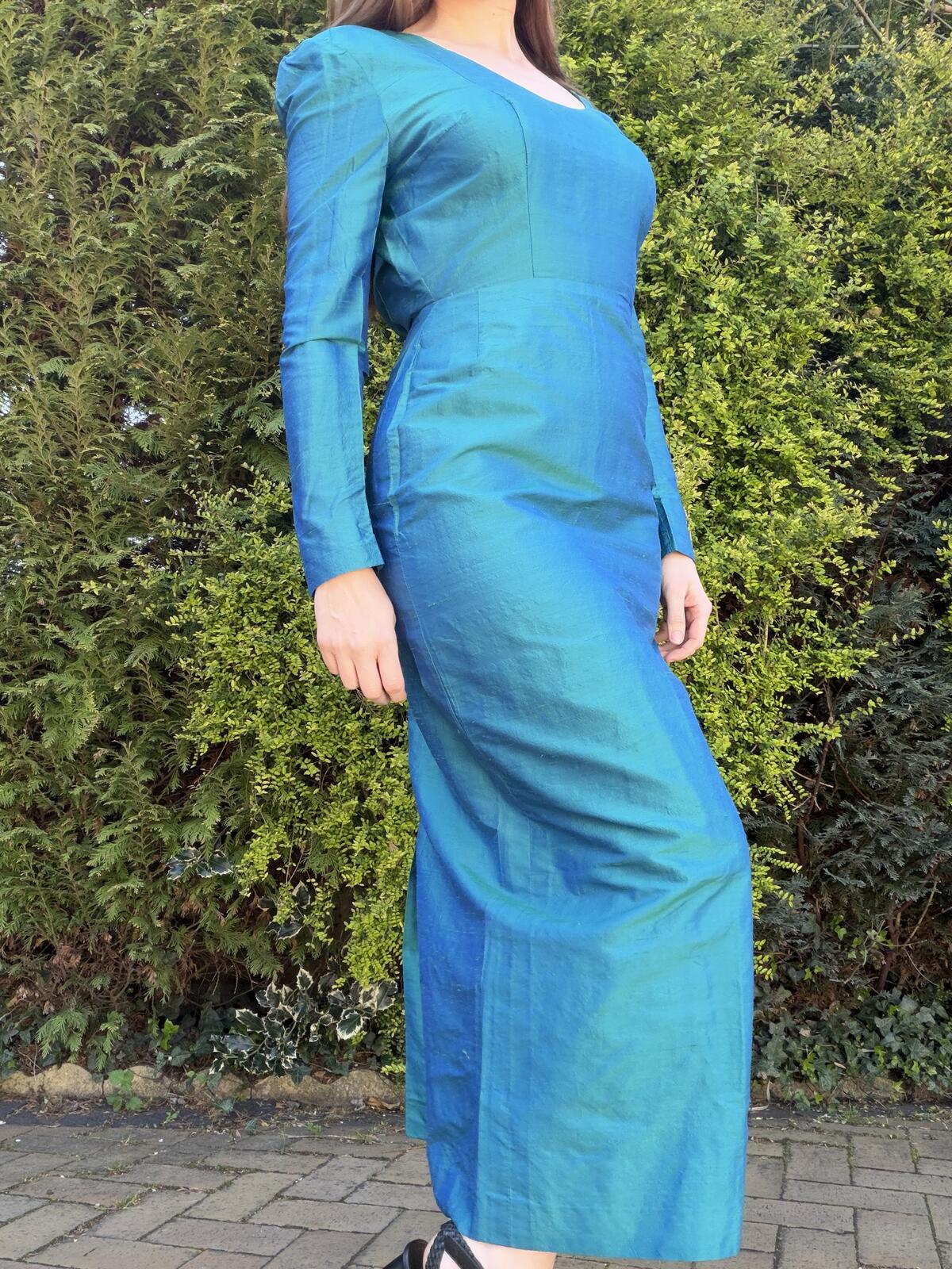 Vintage 1980s Cocktail Dress Long Sleeve Teal Blue with Button Back Size 10