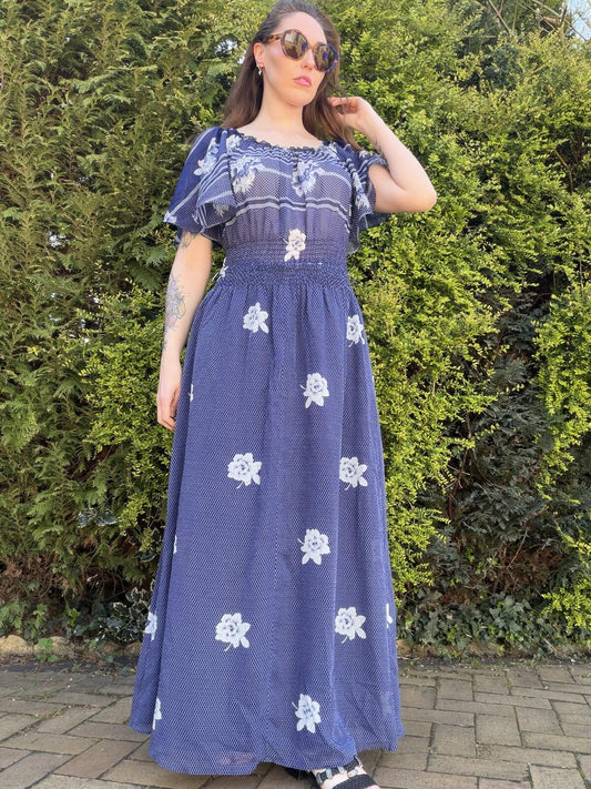 Vintage 1970s Maxi Dress Blue with White Floral Cottagecore Style 10 to 12