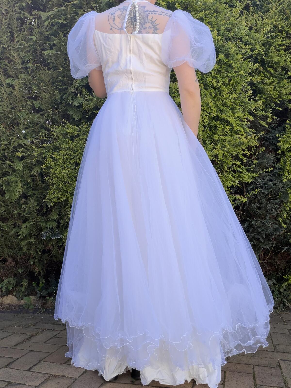 Vintage 1980s Wedding Dress White Tulle Puff Sleeve Bridal Maxi Dress Size 12