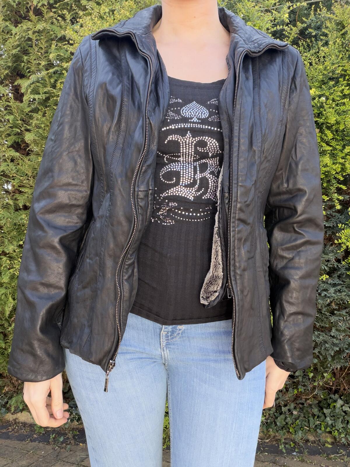 Black Leather Jacket with Removeable Faux Fur Lining Size 12 to 14 Biker Coat