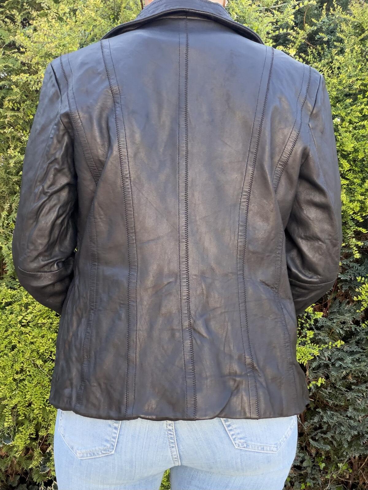 Black Leather Jacket with Removeable Faux Fur Lining Size 12 to 14 Biker Coat