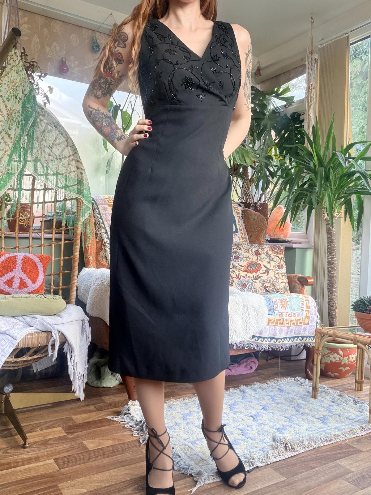 Vintage 1990s cocktail dress size 12 Elegant Black Midi Dress with Beaded Detail