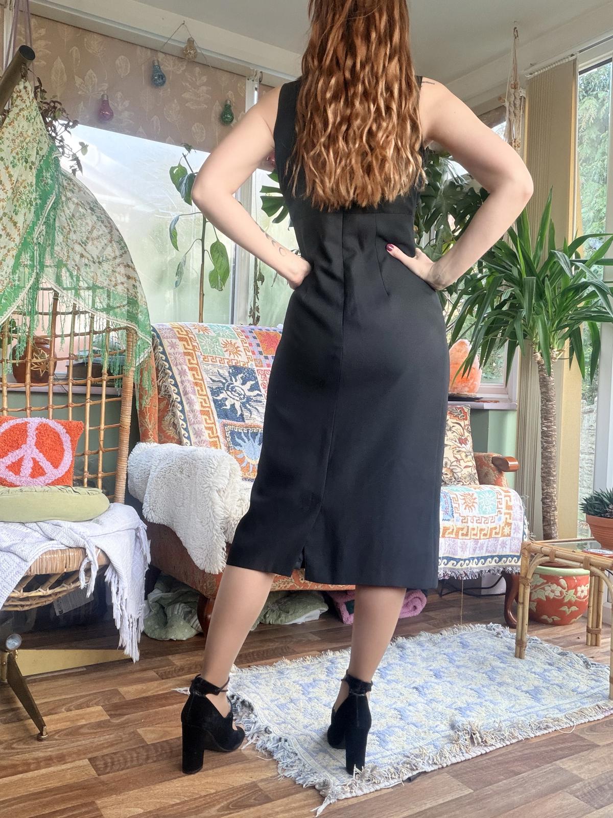 Vintage 1990s cocktail dress size 12 Elegant Black Midi Dress with Beaded Detail