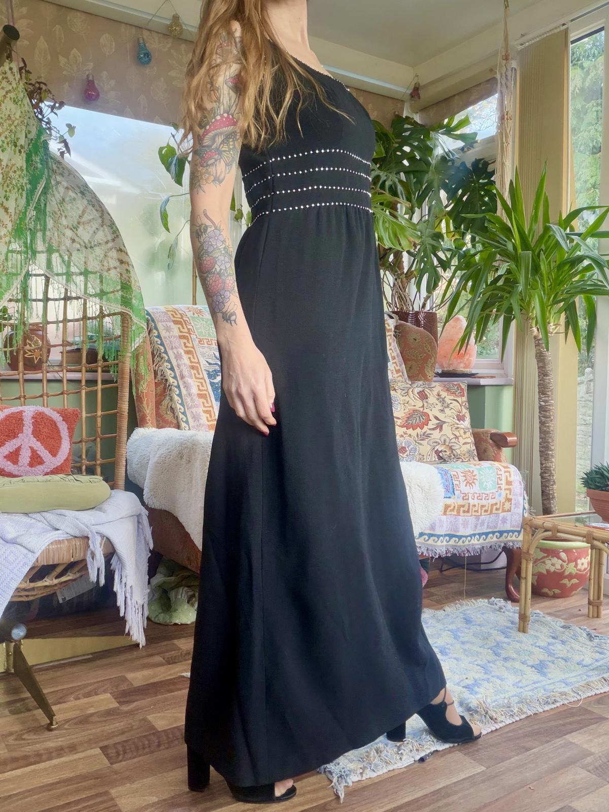 Vintage 1970s maxi dress black size 14 by Quinny retro wool Embellished Waist
