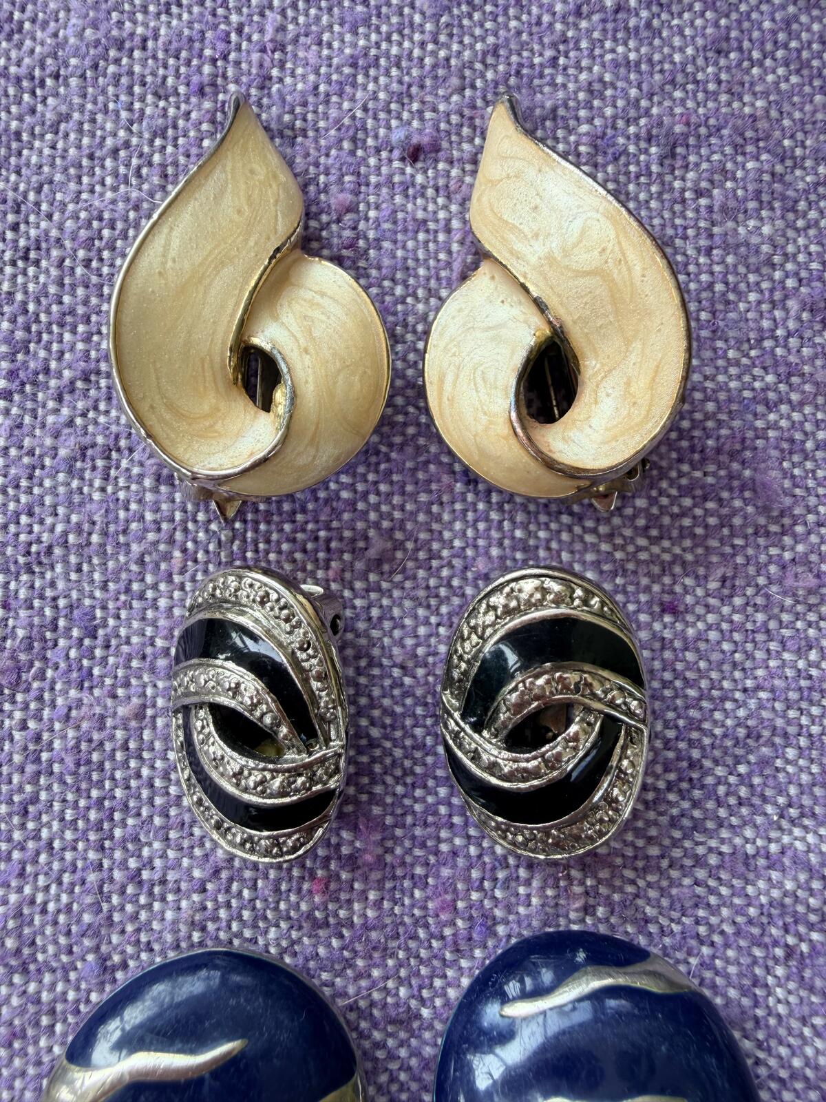 Vintage Clip On Earrings Set of 4 1980s chunky Jewellery Bundle