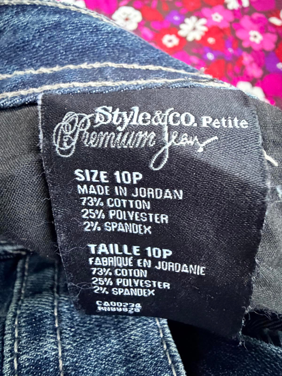 Vintage Y2k straight leg Jeans with Studded Pocket Detail petite size 14 W32 L28