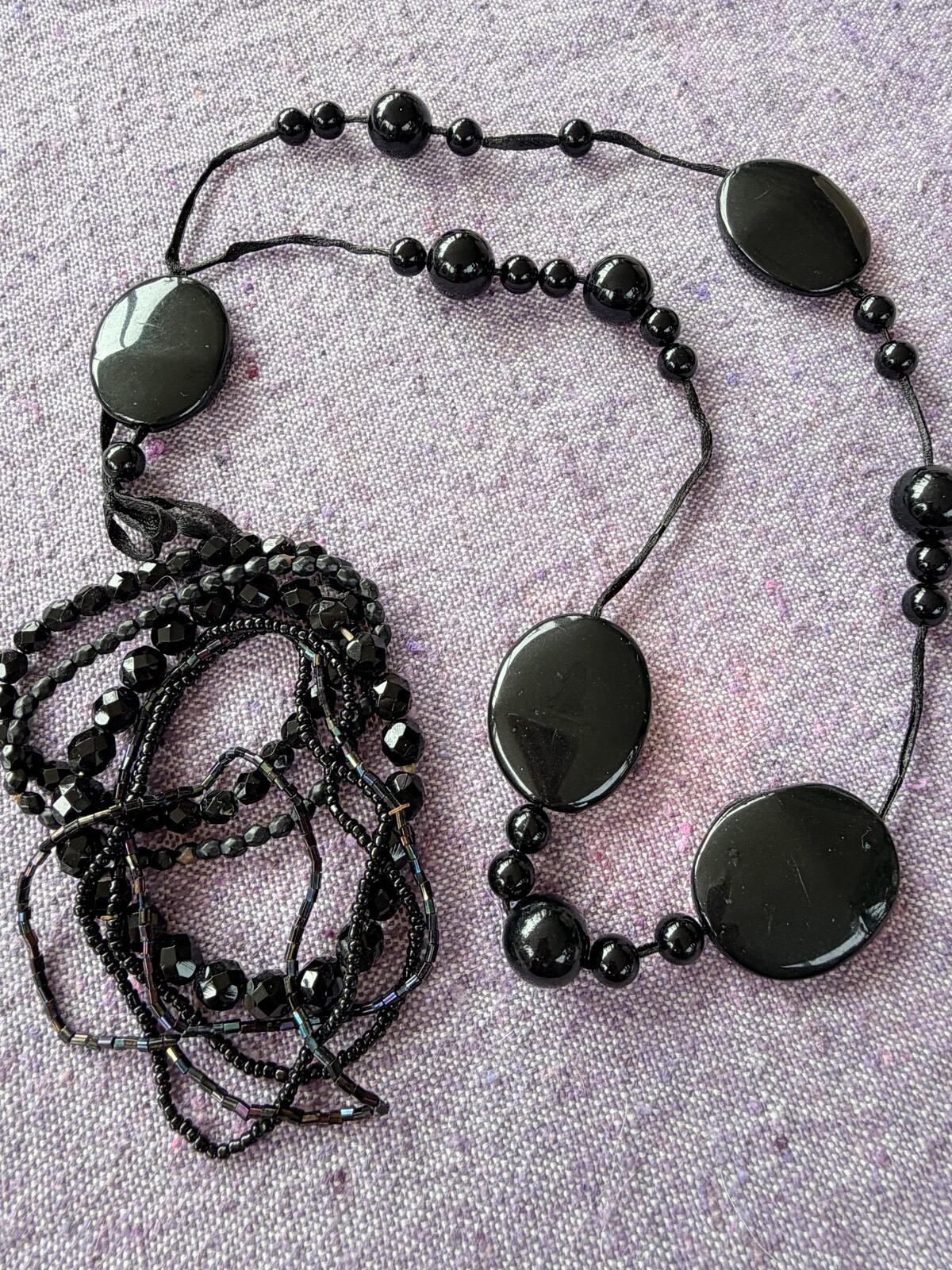 Vintage Necklaces and Bangles Set of 6 bundle of statement jewellery