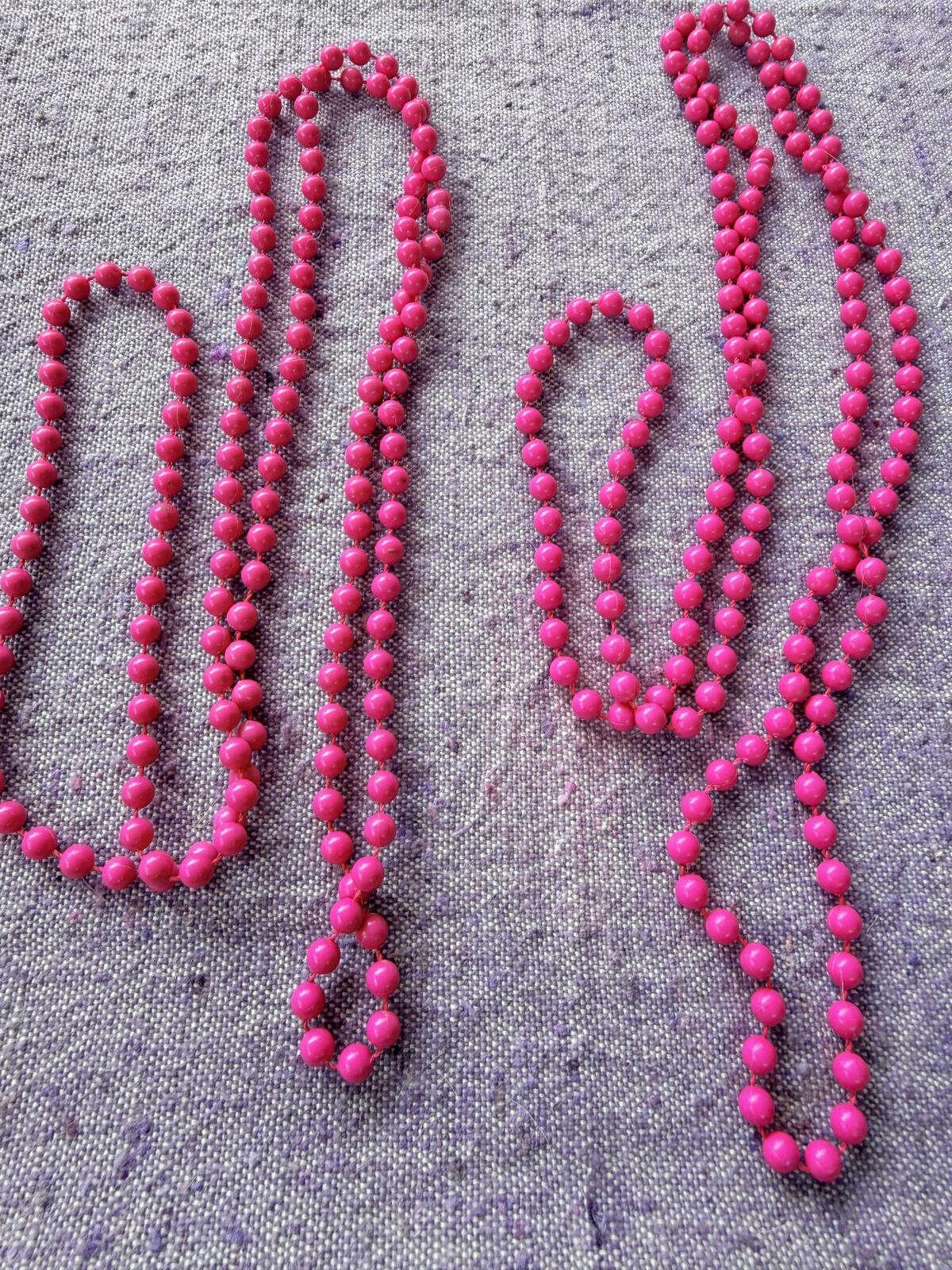 Vintage Beaded Necklaces Set of 6 bundle in Black Pink and White