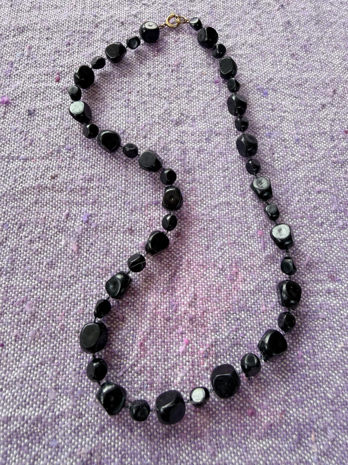 Vintage Beaded Necklaces Set of 6 bundle in Black Pink and White