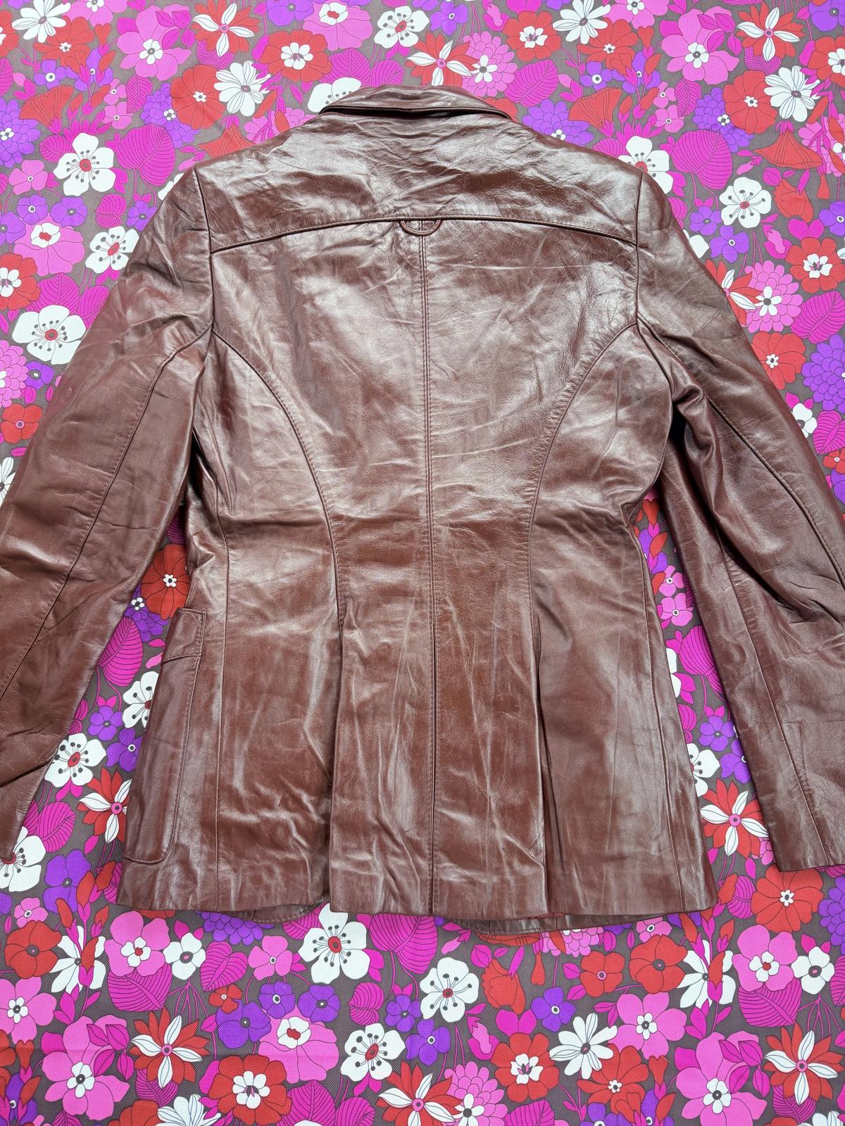 Vintage 1980s Leather Jacket by Etienne Aigner Burgundy Tailored Blazer coat 8