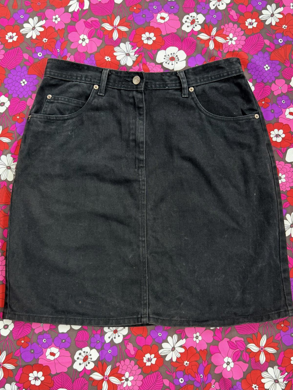 Vintage Y2k Denim Skirt with Front Pockets Black by Bill Blass Size 14