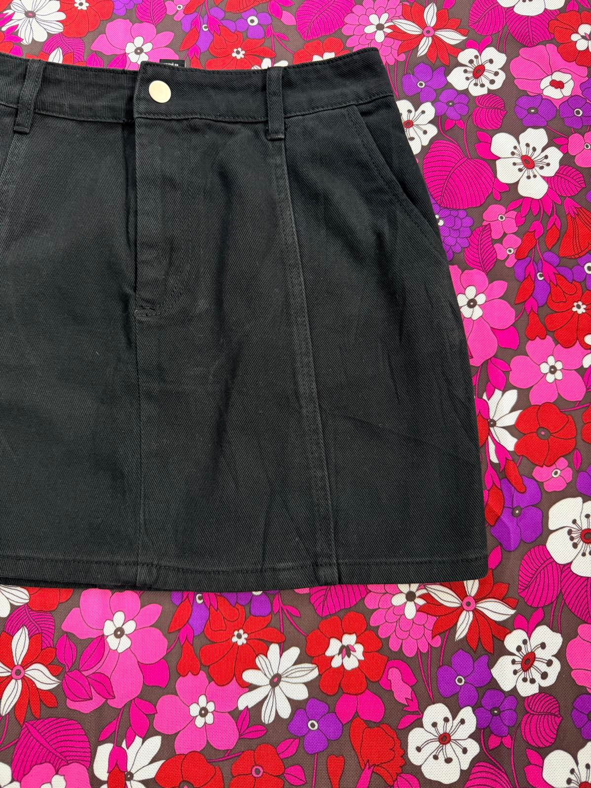 Denim Mini Skirt with Front Pockets by Forever 21 Black size M 10