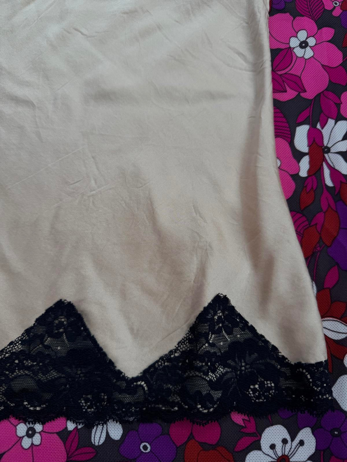 Vintage Y2K Cami Top with lace trim beige and black size 12