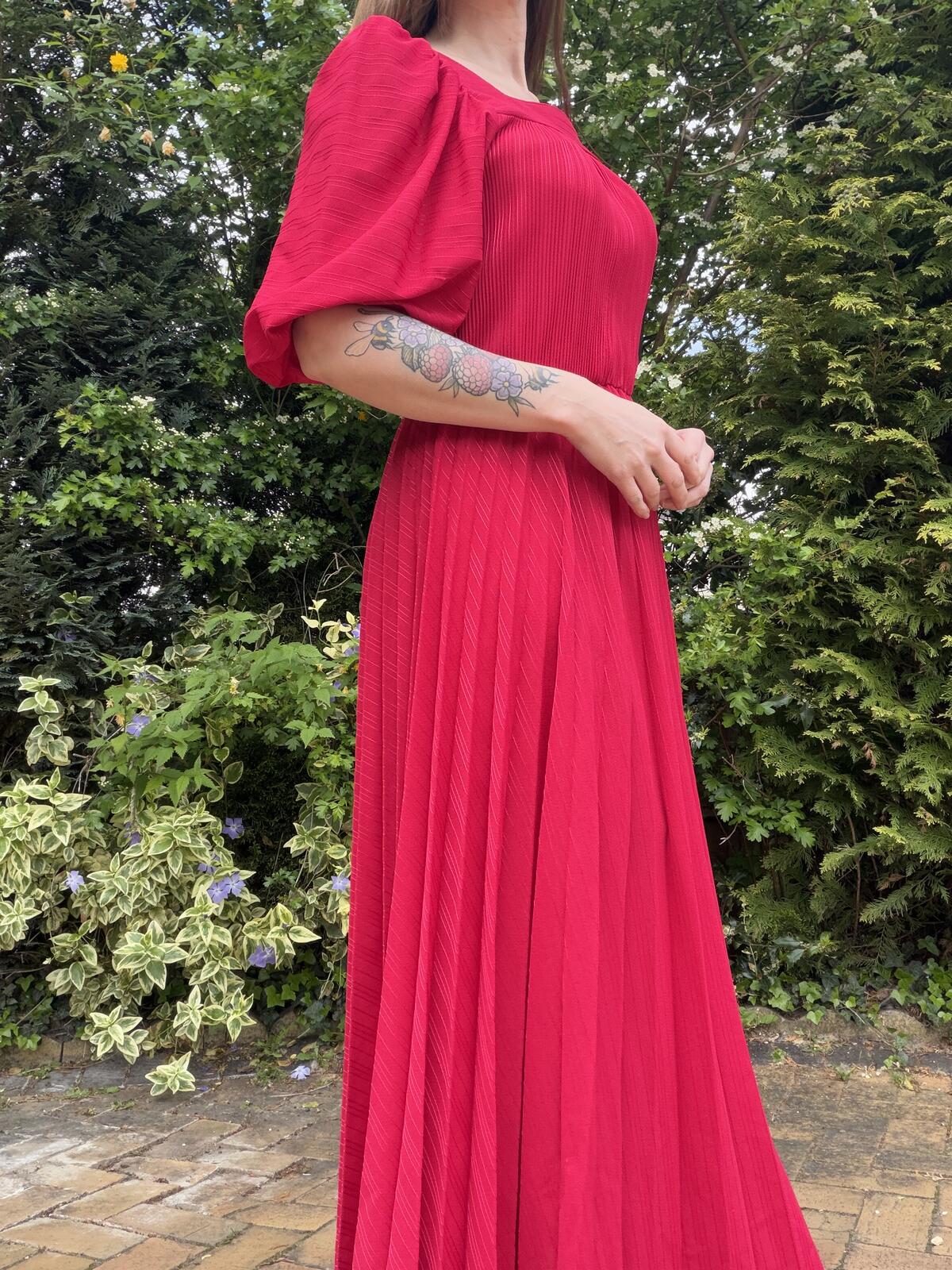 Vintage 1980s Maxi Dress Red Pleated Long Cocktail Dress Puff Sleeves Size 16