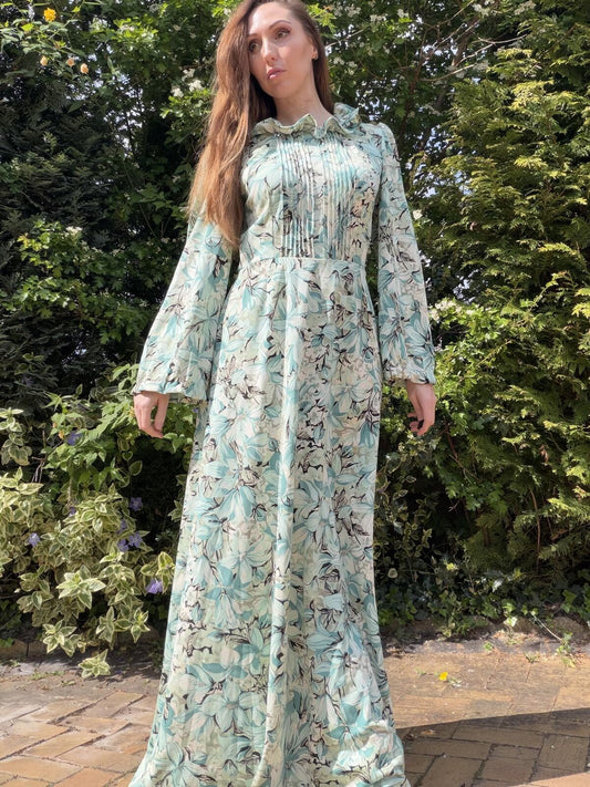 Vintage 1970s Maxi Dress Floral Long Sleeve Boho Summer Ruffled Collar Size 14