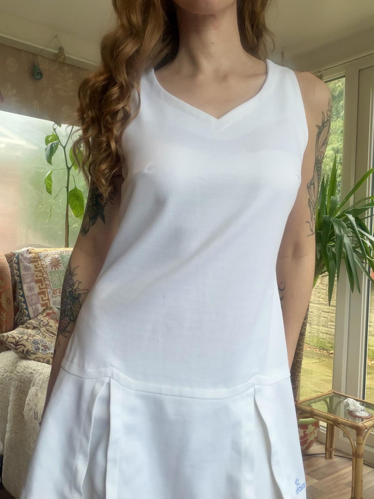 Vintage 1980s tennis dress size 14 White Sleeveless Mini Dress with Pleated Hem
