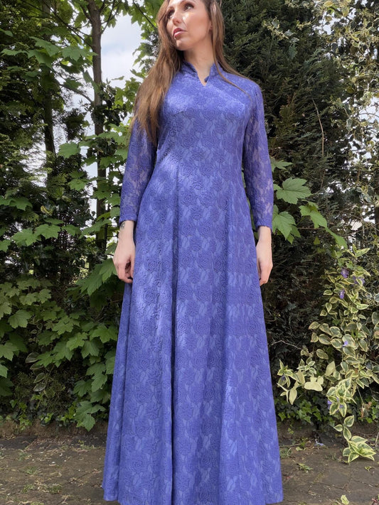 Vintage 1970s Long Dress Purple Lace Long Sleeve High Neck Maxi Dress Size 12
