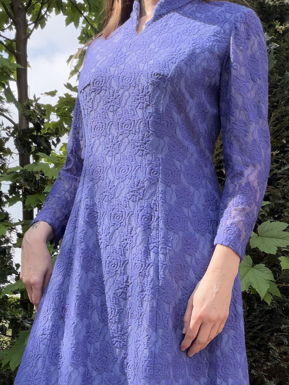 Vintage 1970s Long Dress Purple Lace Long Sleeve High Neck Maxi Dress Size 12
